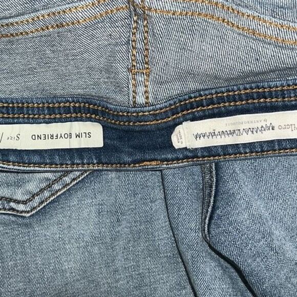 Pilcro and the Letterpress Distressed Slim Boyfriend Denim Shorts Size 27 - Picture 3 of 3